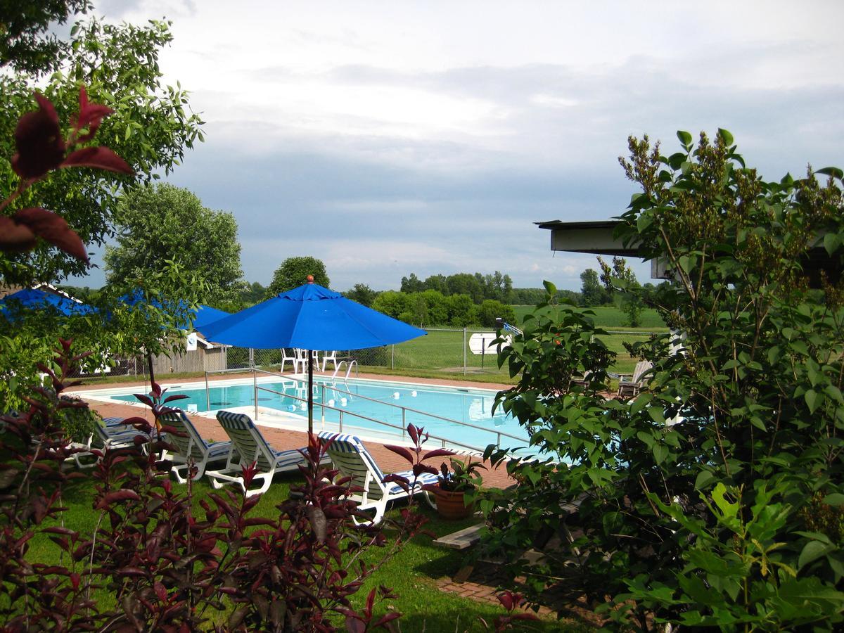Strathmere Hotel Ottawa Exterior foto